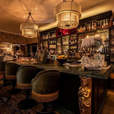 Hotel Pigalle Gothenburg Bagian luar foto The bar at the Ivy Temple Row