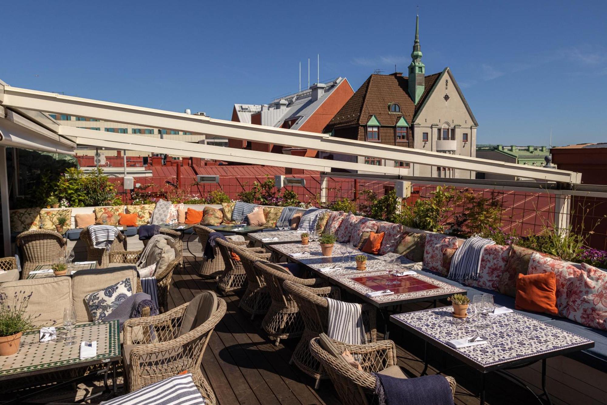 Hotel Pigalle Gothenburg Bagian luar foto The rooftop terrace